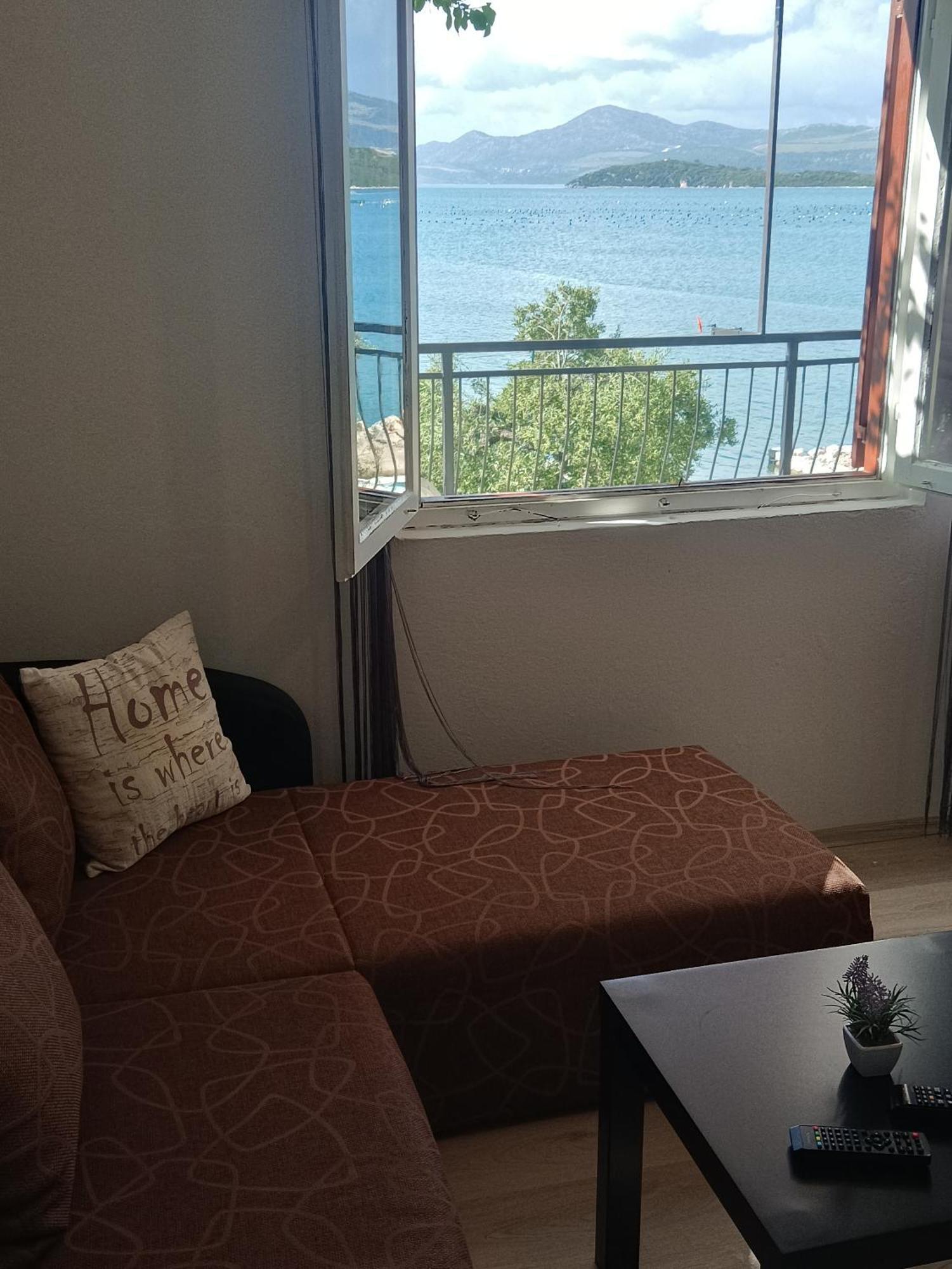 Apartmani Vlahusic Putniković Extérieur photo